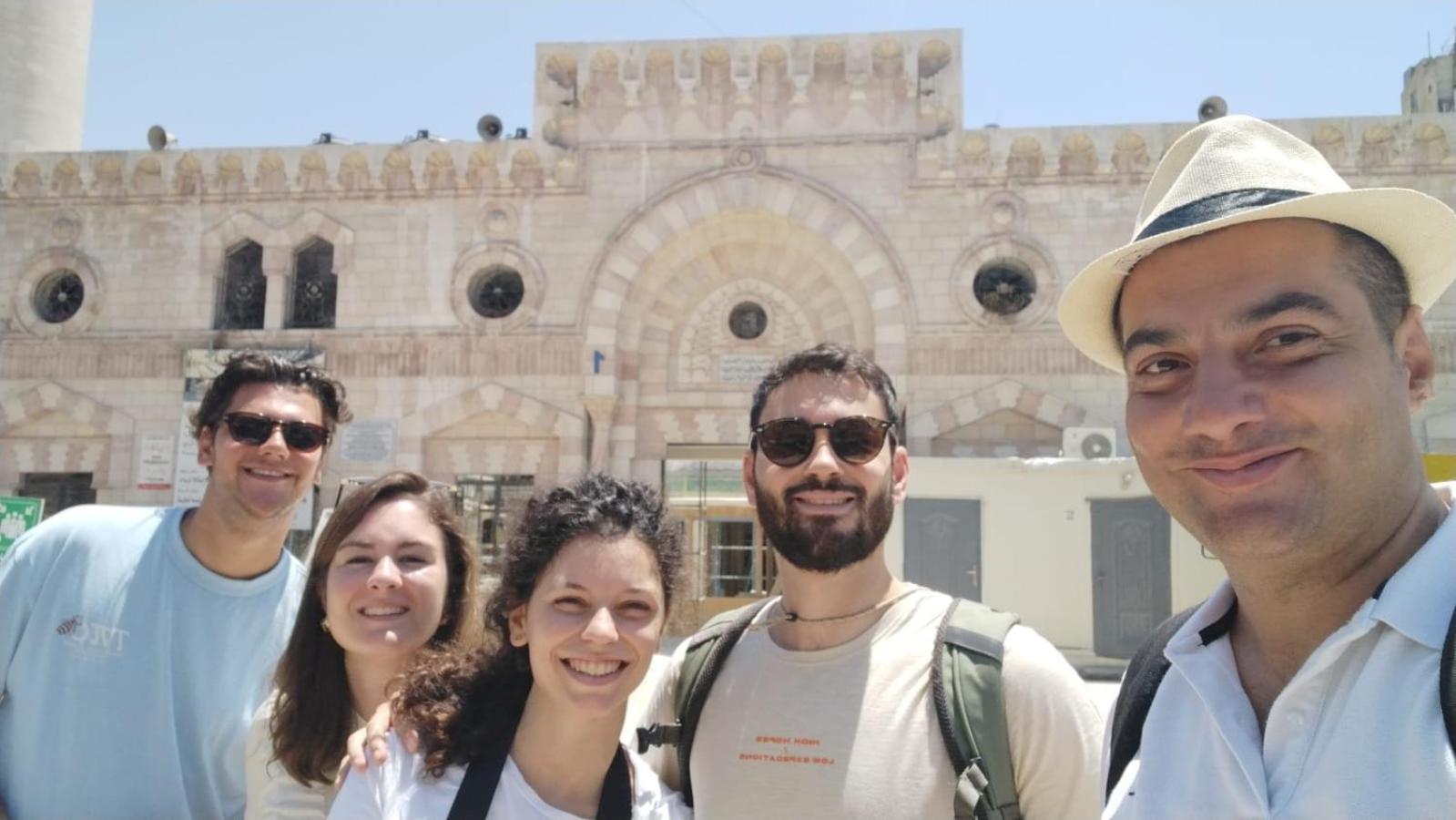 Layaali Amman Airport Pickup Hostel Luaran gambar